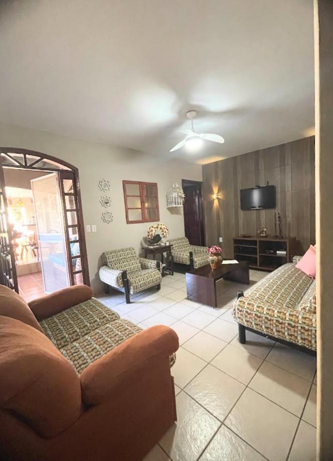 Сasa de vacaciones Casa Caldas Novas, Piscina Aquecida, Max 12 Pessoas, Locacao Minima De 2 Noites *